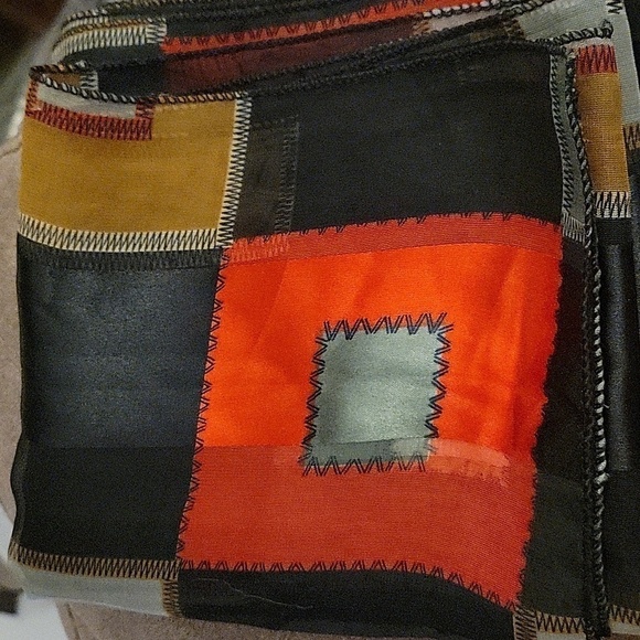 Vtg 1990s Satin Geometric Cube Disco Scarf - Picture 3 of 7